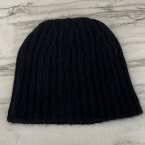 Final Price- No Offers! Club Monaco Cashmere Ribbed Black Beanie